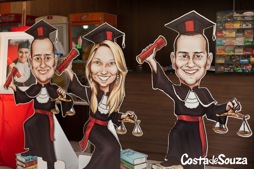 caricatura formatura totem display